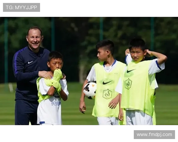 法甲青年队培养体系及未来之星推荐