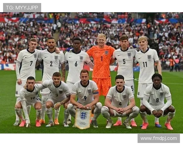 英超球队队员数量背后的实力球员阵容深度解析 英超球队队员数量背后的实力球员阵容深度解析